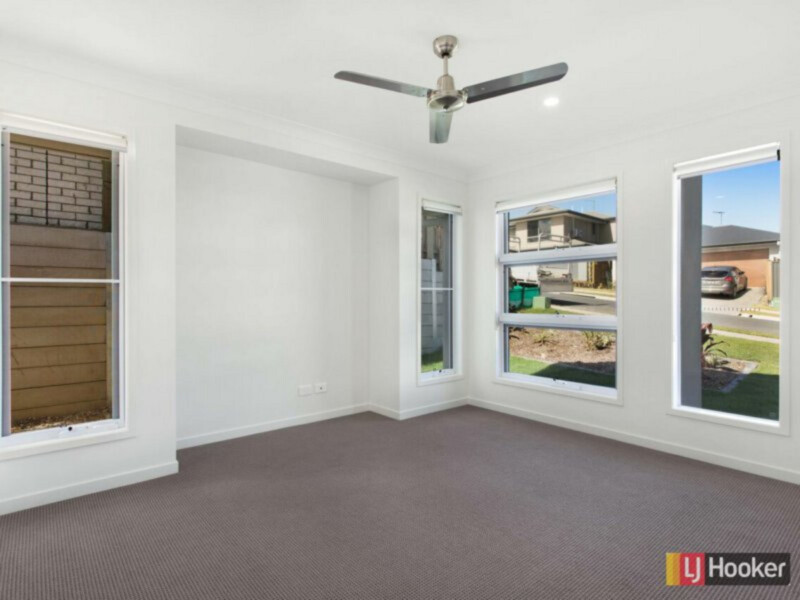 4 Hardwood Street, Spring Mountain, QLD 4300 AUS