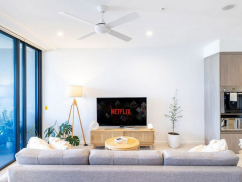 1016/123 Cavendish Road, Coorparoo, QLD 4151 AUS