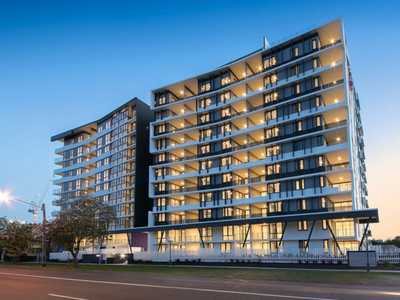 1016/123 Cavendish Road, Coorparoo, QLD 4151 AUS