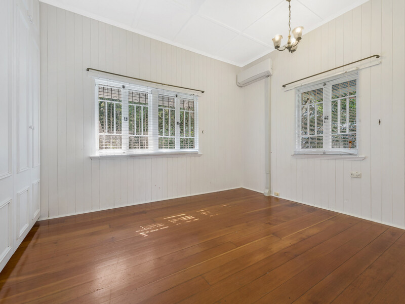 247 Honour Avenue, Graceville, QLD 4075 AUS