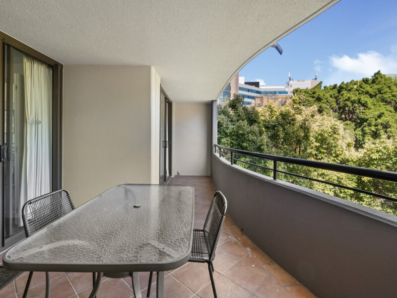 100/11 Chasely Street, Auchenflower, QLD 4066 AUS