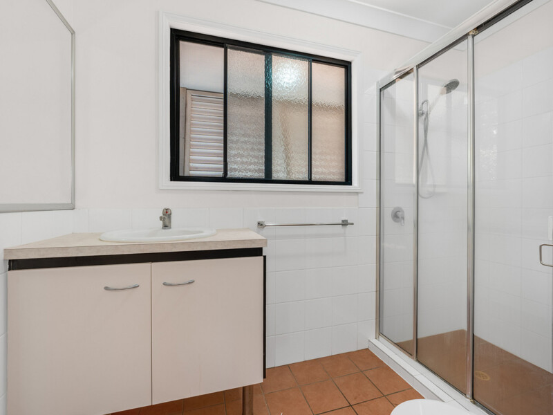 10/24 Arthur Terrace, Red Hill, QLD 4059 AUS
