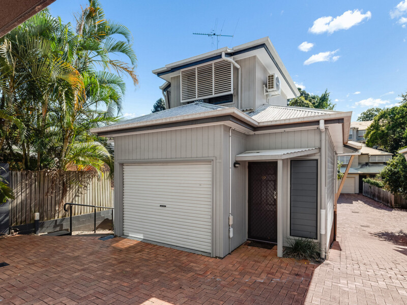 10/24 Arthur Terrace, Red Hill, QLD 4059 AUS
