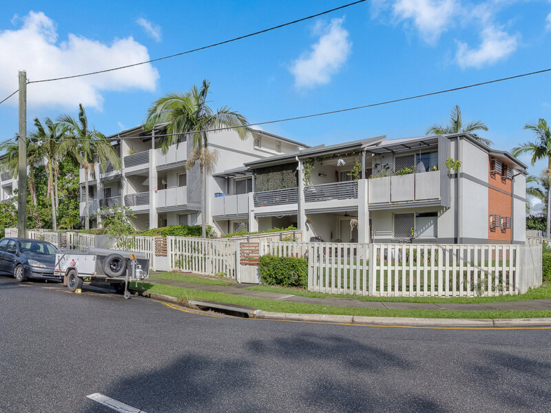 8/74-80 Hurdcotte Street, Enoggera, QLD 4051 AUS