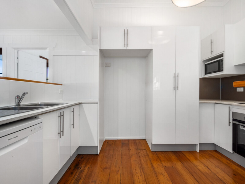 8 Mara Place, Ashgrove, QLD 4060 AUS