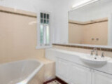8 Mara Place, Ashgrove, QLD 4060 AUS