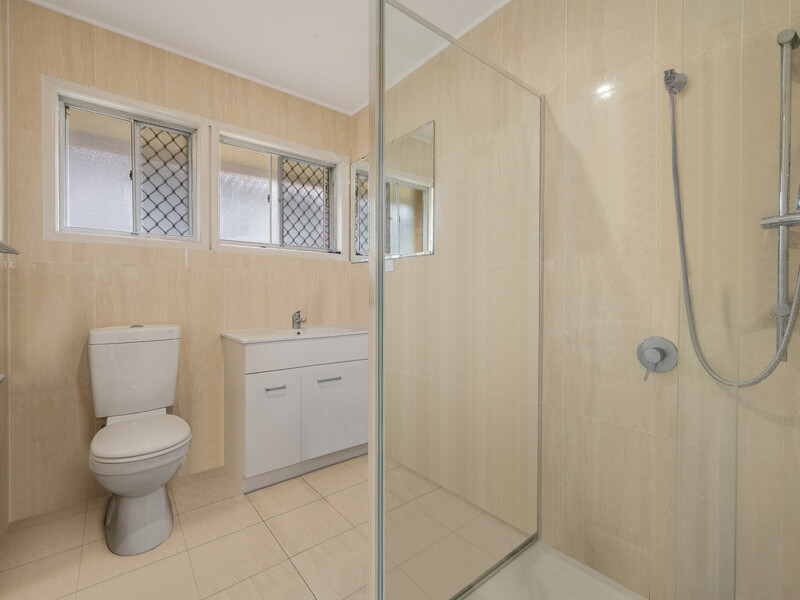 60 Araluen Street, Kedron, QLD 4031 AUS