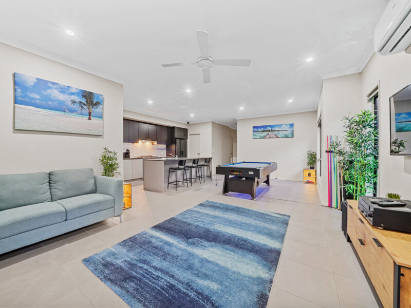 67 Reuben Bvd, Logan Reserve, QLD 4133 AUS