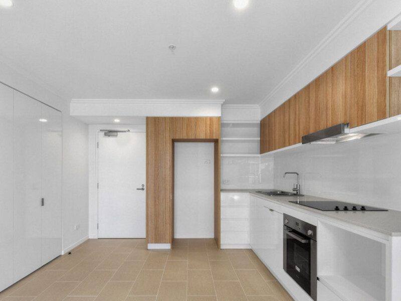 1006/42 Wyandra Street, Newstead, QLD 4006 AUS