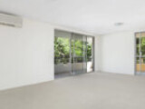2/201 Gladstone Road, Highgate Hill, QLD 4101 AUS