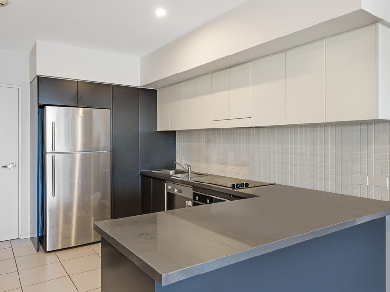 604/8 Holden Street, Woolloongabba, QLD 4102 AUS