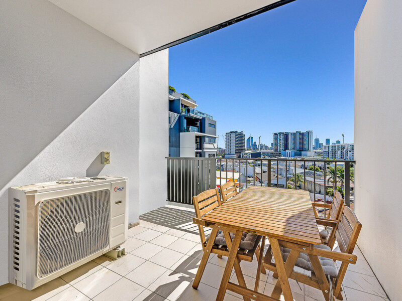 604/8 Holden Street, Woolloongabba, QLD 4102 AUS