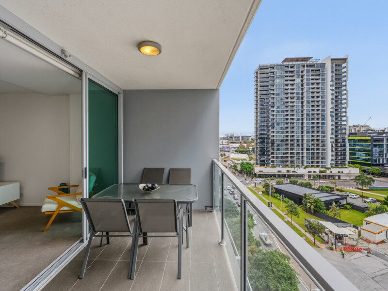 704/30 Festival Place, Newstead, QLD 4006 AUS