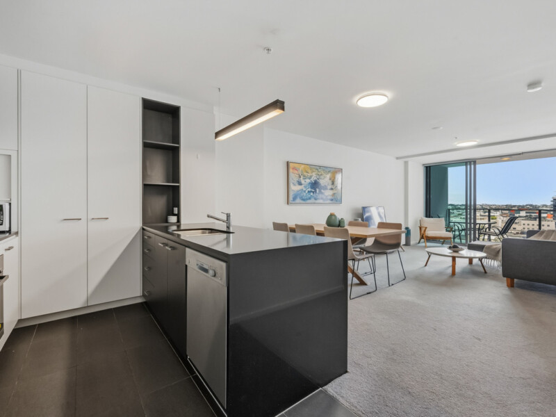 704/30 Festival Place, Newstead, QLD 4006 AUS