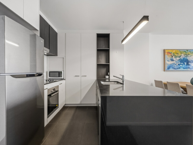 704/30 Festival Place, Newstead, QLD 4006 AUS