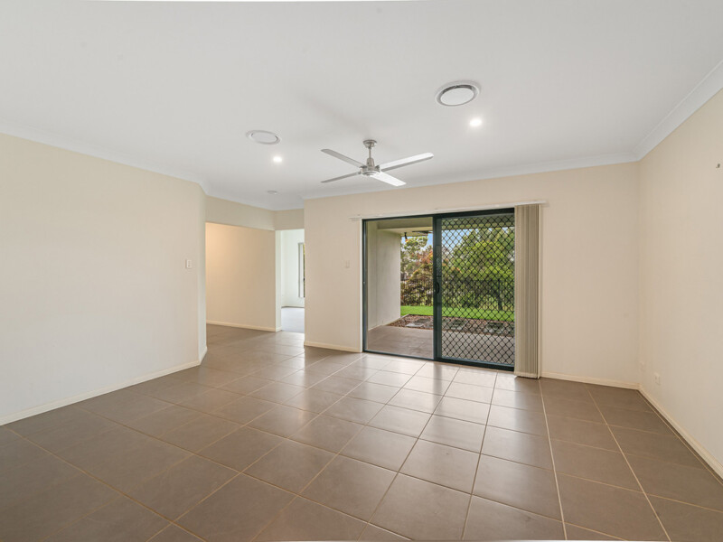 18 Brigid Boulevard, Augustine Heights, QLD 4300 AUS