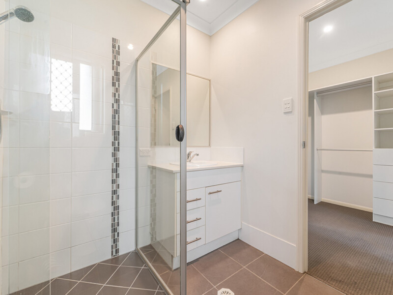 18 Brigid Boulevard, Augustine Heights, QLD 4300 AUS