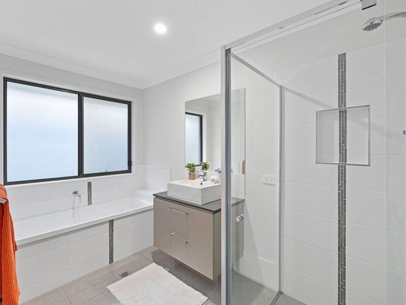 19 Landing Circuit, Springfield Lakes, QLD 4300 AUS
